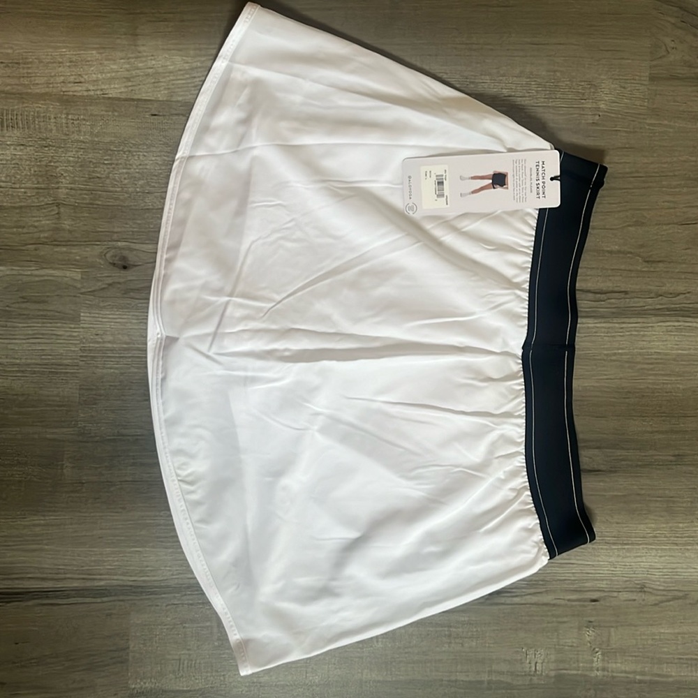 Alo Match Point Tennis Skirt, Large NWT